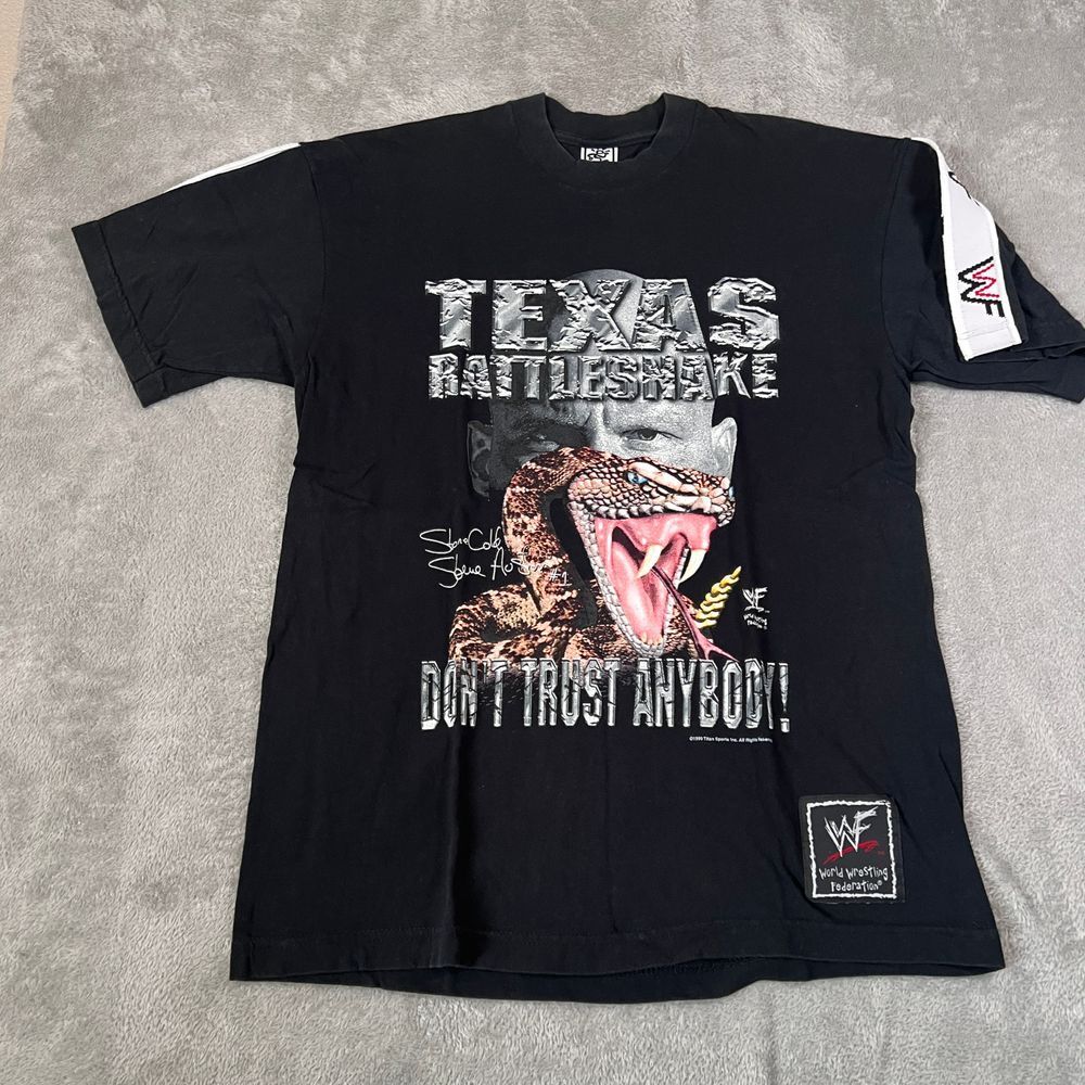 Vtg Stone Cold Steve Austin Don't Trust Anybody Rattlesnake WWF Sleeve T-Shirt